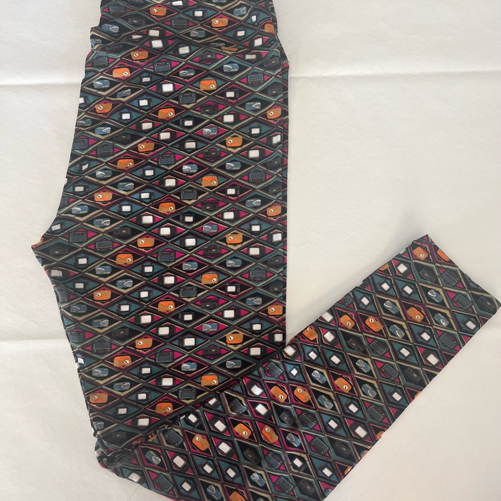 LuLaRoe Leggings Size TC